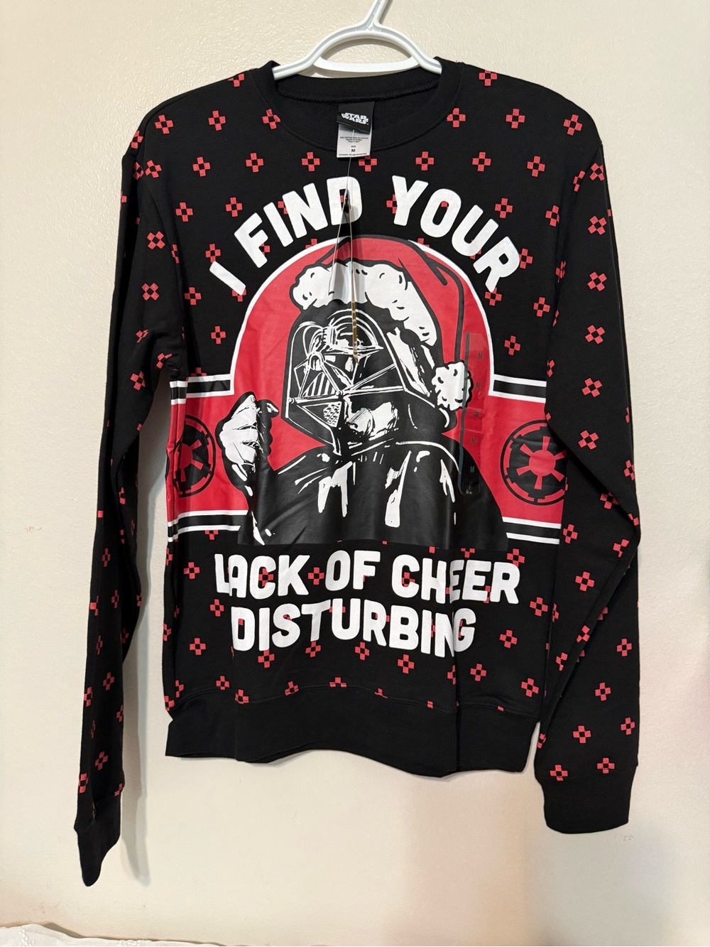 zeagoo Black Crewneck Sweater with Red & White Graphic